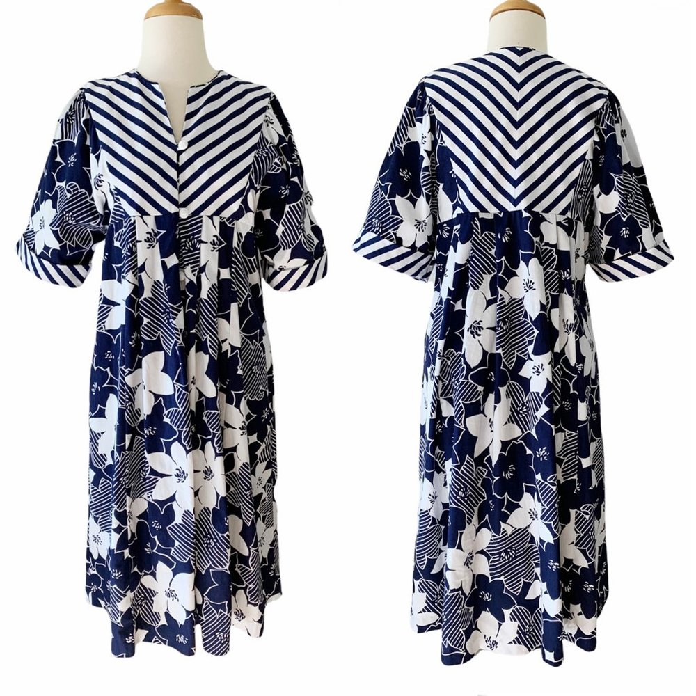 Vintage Liberty House of Hawaii Blue and White Floral MuuMuu Dress - Picture 9 of 9